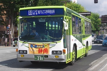 山梨交通写真館 Njのバス図録